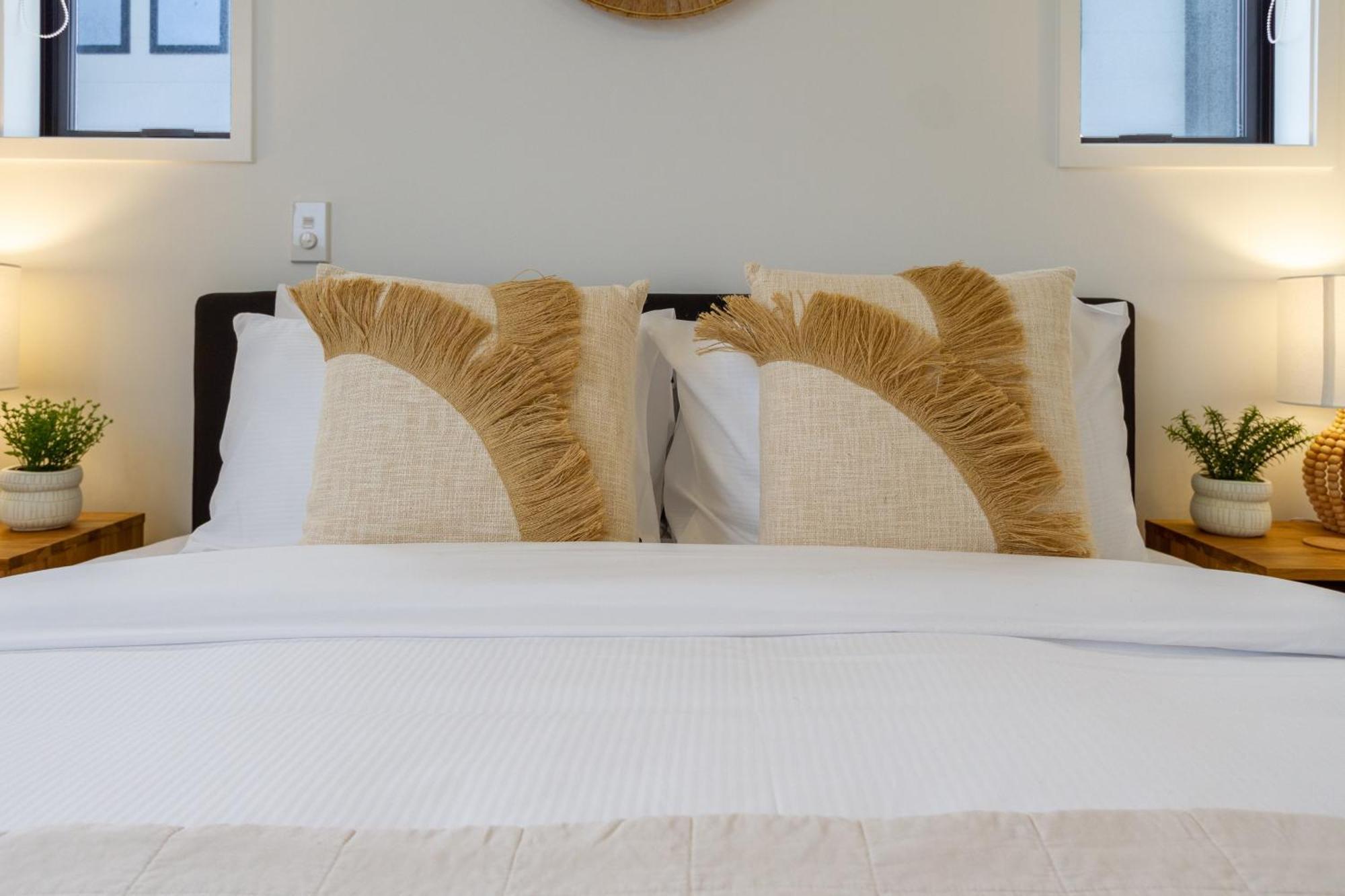 New Brighton Beach Explore - King Bed And Sofa Bed ไครสต์เชิร์ช ภายนอก รูปภาพ